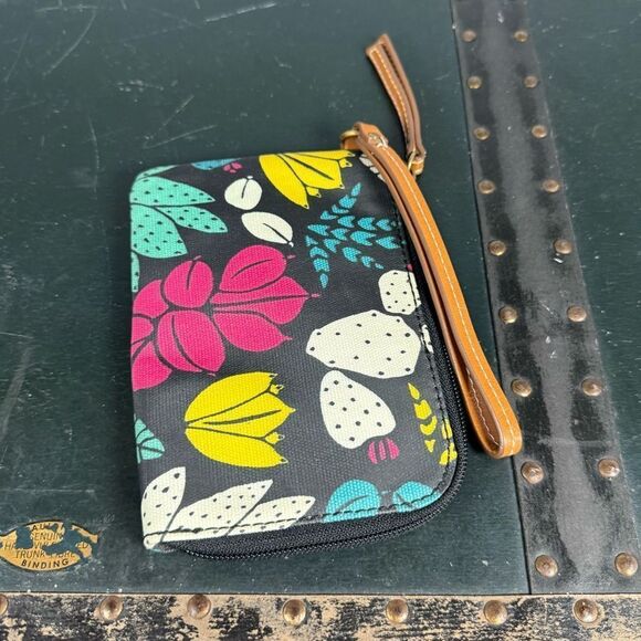 Fossil Multi-Color Floral Coated Canvas Corner Zip Clutch Wallet Wristlet - Picture 3 of 6